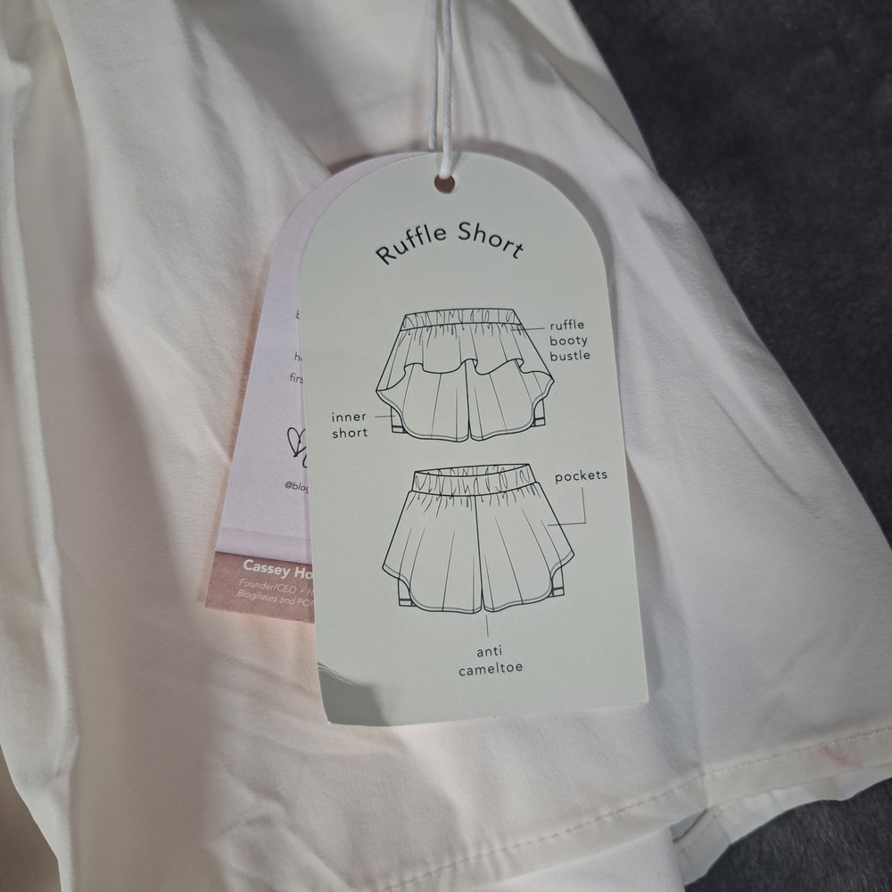 Blogilates Ruffle‎ Short Cream White Athletic Running Gym Shorts Large Coquette - Picture 7 of 7